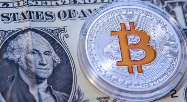img:BITCOIN: A NOVA MOEDA RESERVA DO MUNDO?