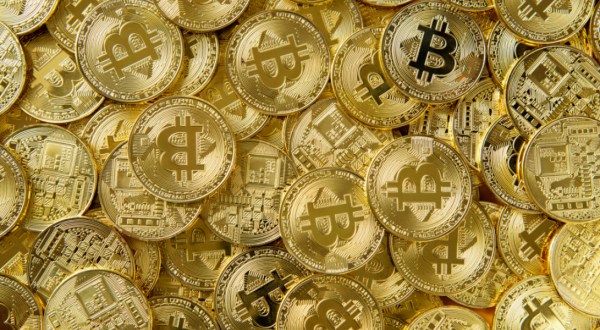img:Bitcoin é bom dinheiro porque não serve para mais nada