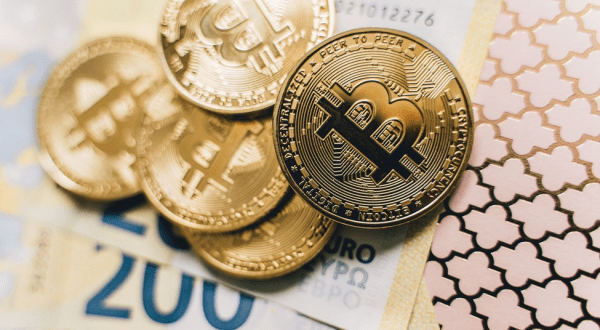 img:Bitcoins para Euros: como converter de forma rápida e segura